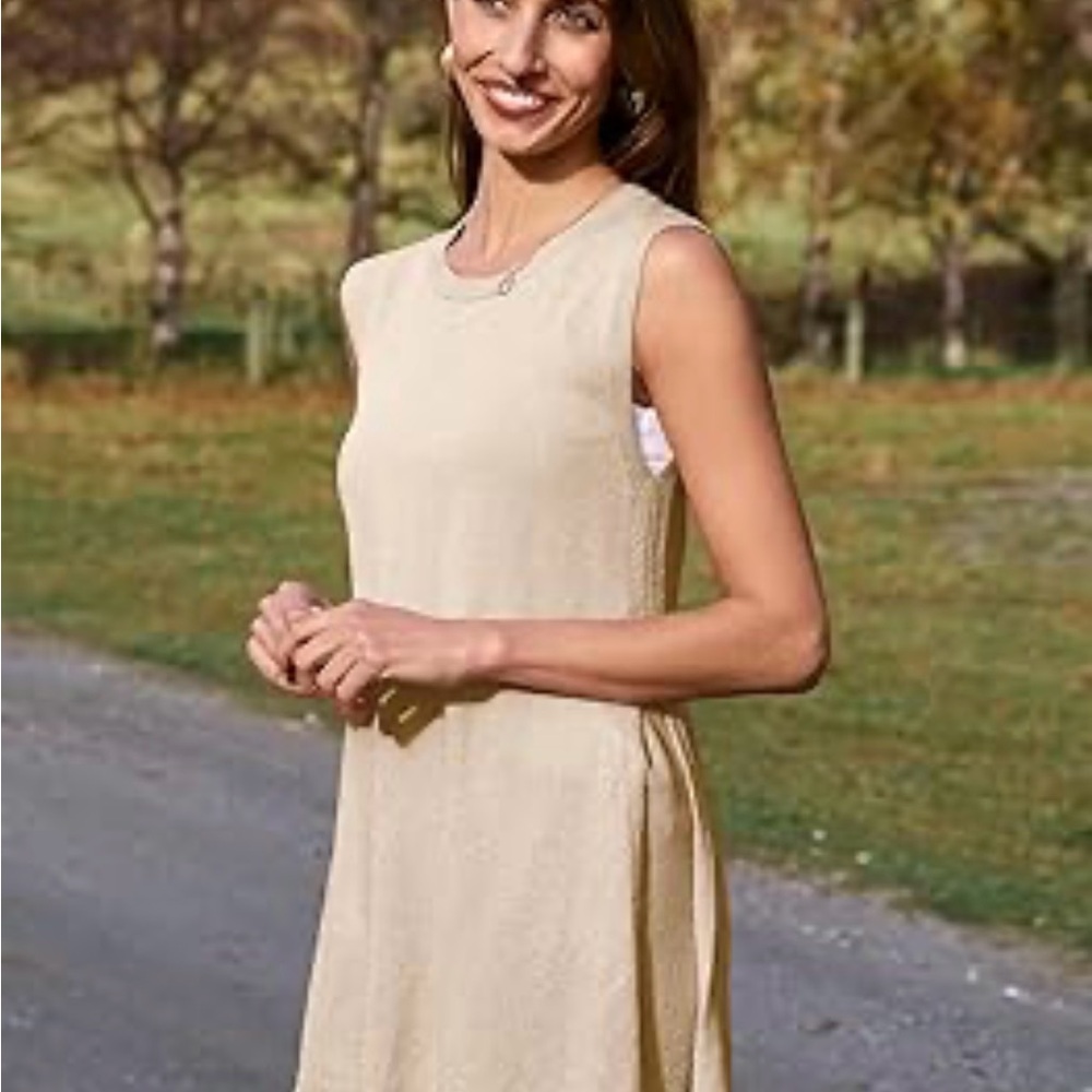 Gentryportofino made in Italy size I (is small) Cream Sleeveless Mini Dress